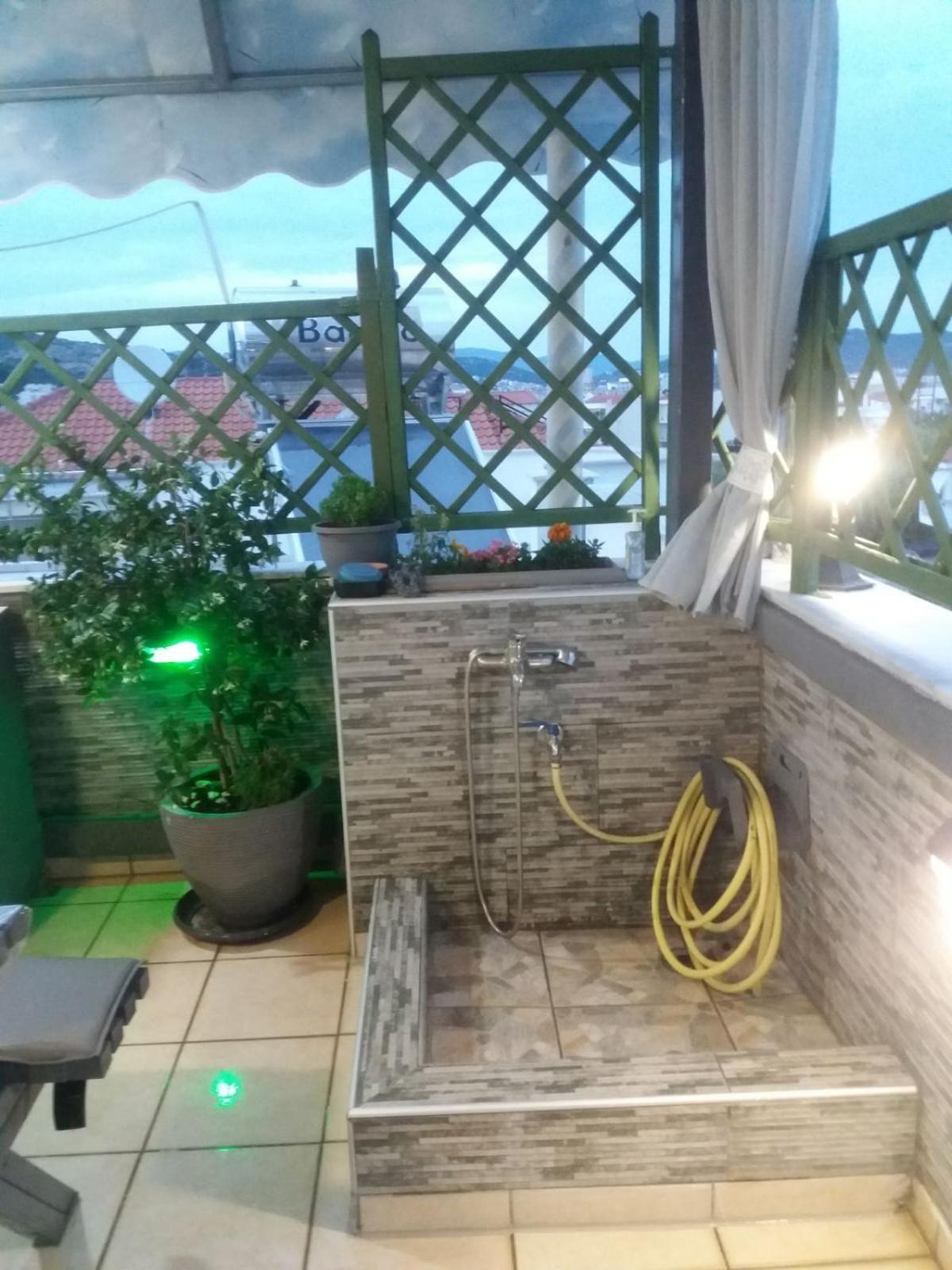 Green House Néa Péramos Εξωτερικό φωτογραφία